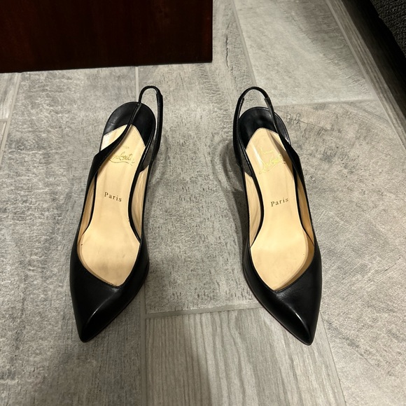 Black Christian Louboutin heels. Size 39 - Picture 1 of 2